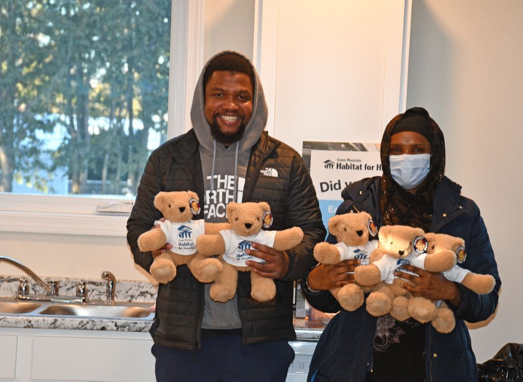 Vermont Teddy Bears partners with Green Mountain Habitat for Humanity, donates teddy bears for each child to move into Habitat home in 2024