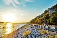 The all-day Field Trip will explore refuges and conservation areas along the  Great River Road