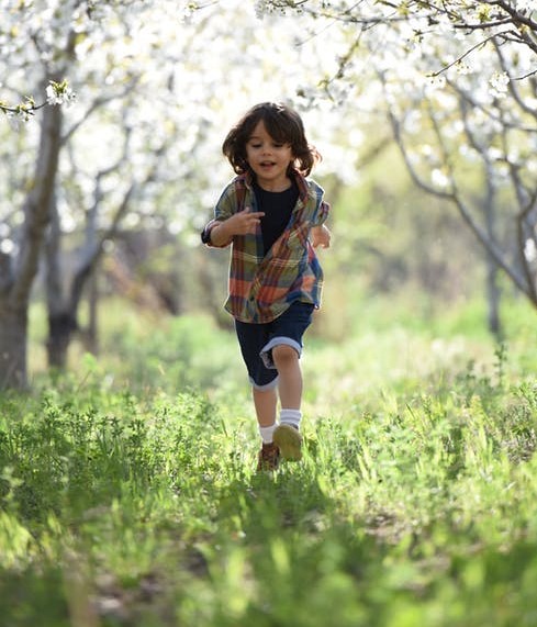 12 Tips for Raising Confident Kids