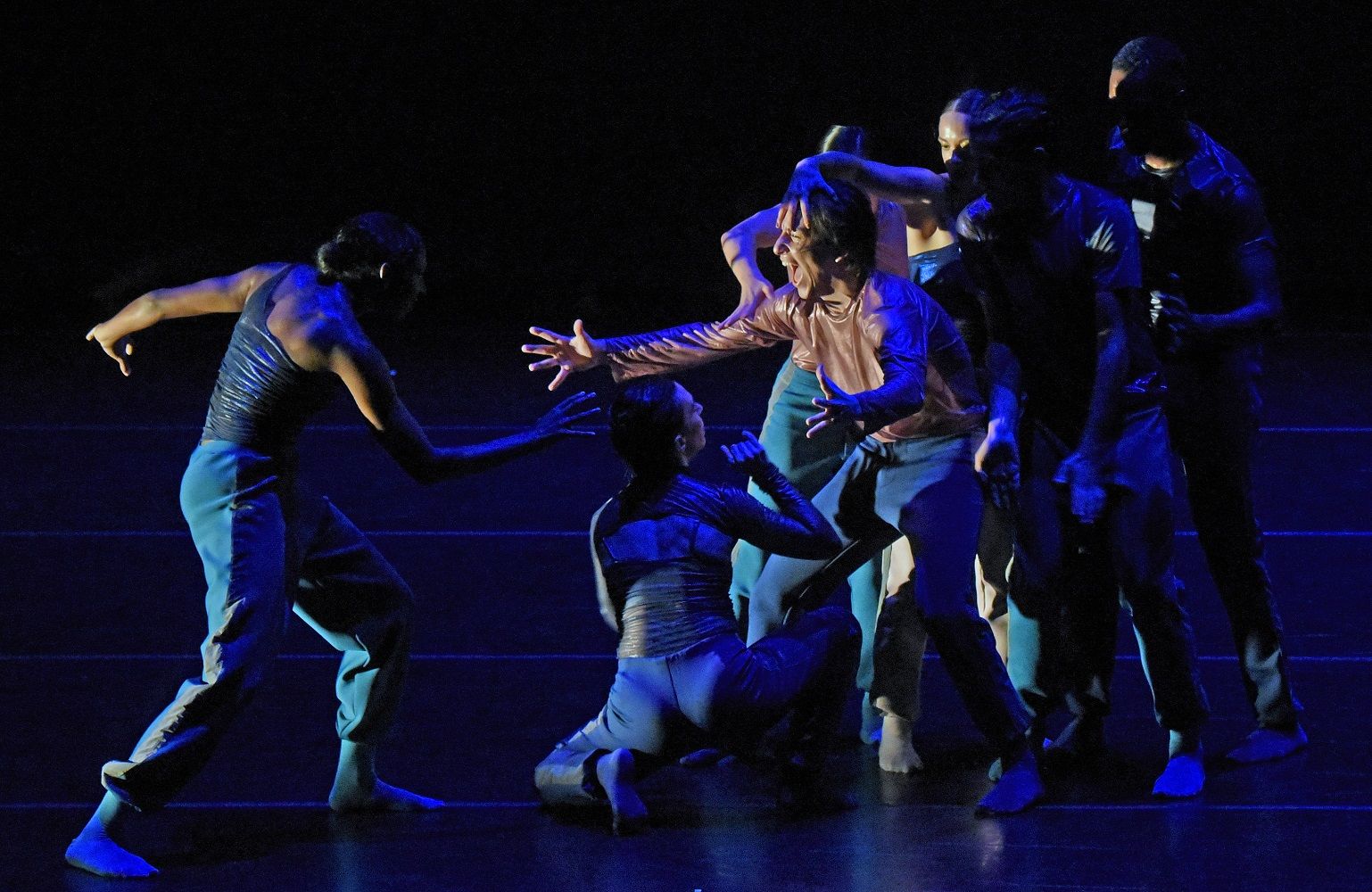 BODYTRAFFIC Gives a Very Strong Performance at the Irvine Barclay Theatre