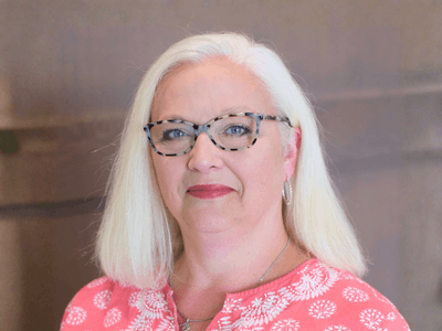 Leslie Leach