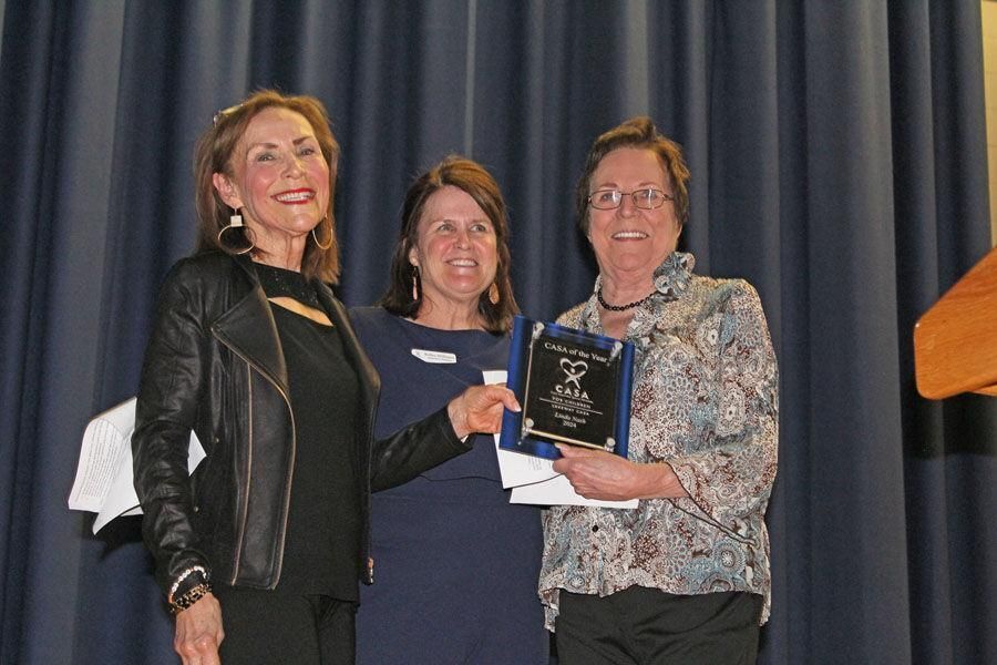 Lakeway CASA celebrates Linda Nash as Volunteer of the Year