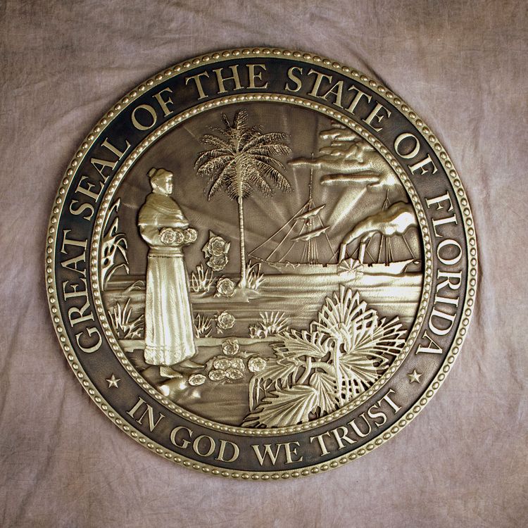 W32112 - Carved 3-D Brass-Plated   HDU  Plaque of the Seal of State of Florida
