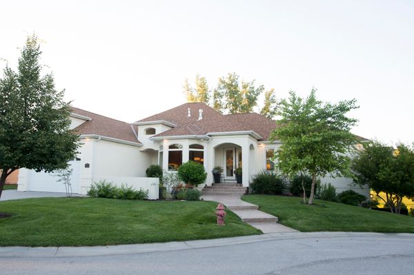 Home Red Door Realty