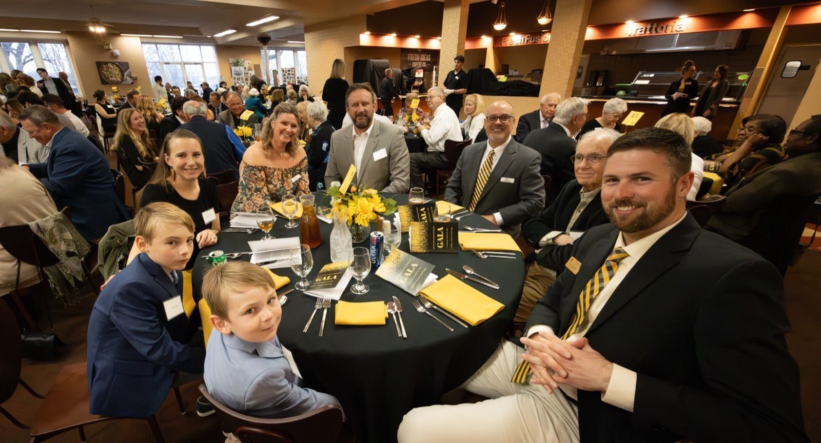 Fulton alumni and friends at dinner during the 2025 Gala