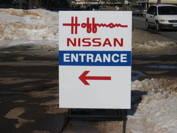 Directional Sign, Free Standing 10mm Coroplast on a Wind Resistant Sign Stand 