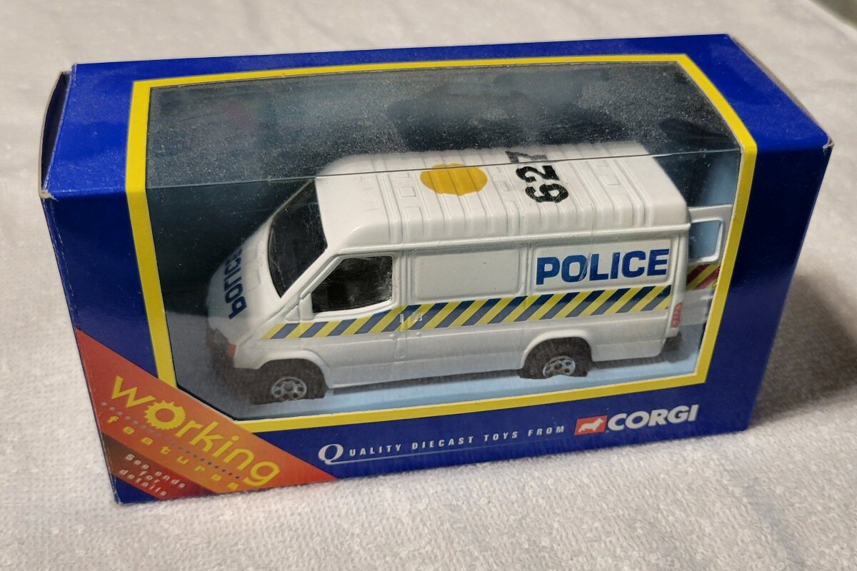 Corgi Ford Transit Police Van - 1:43 scale
