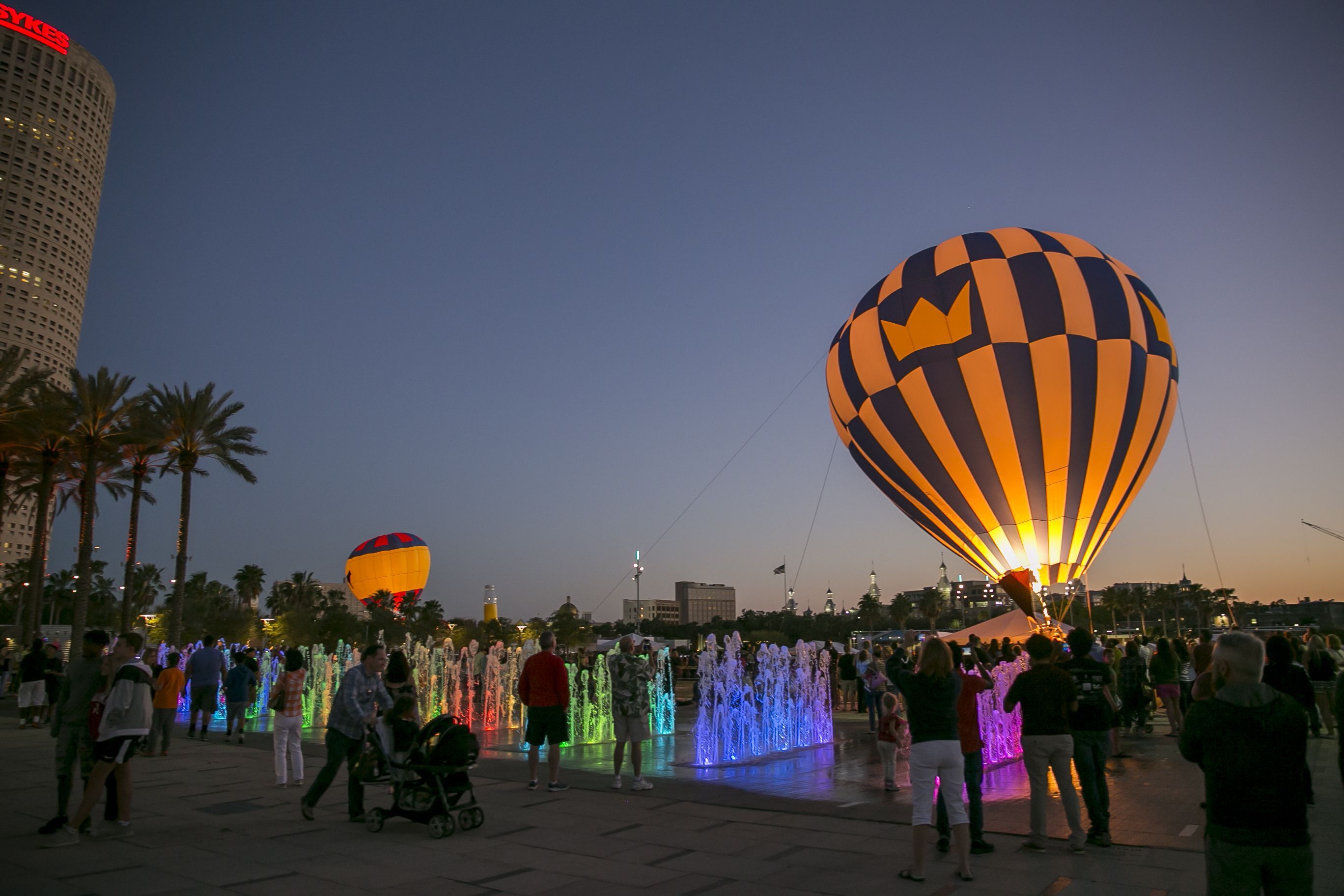 Hot Air Balloon Glow : Events : Friends of the Riverwalk