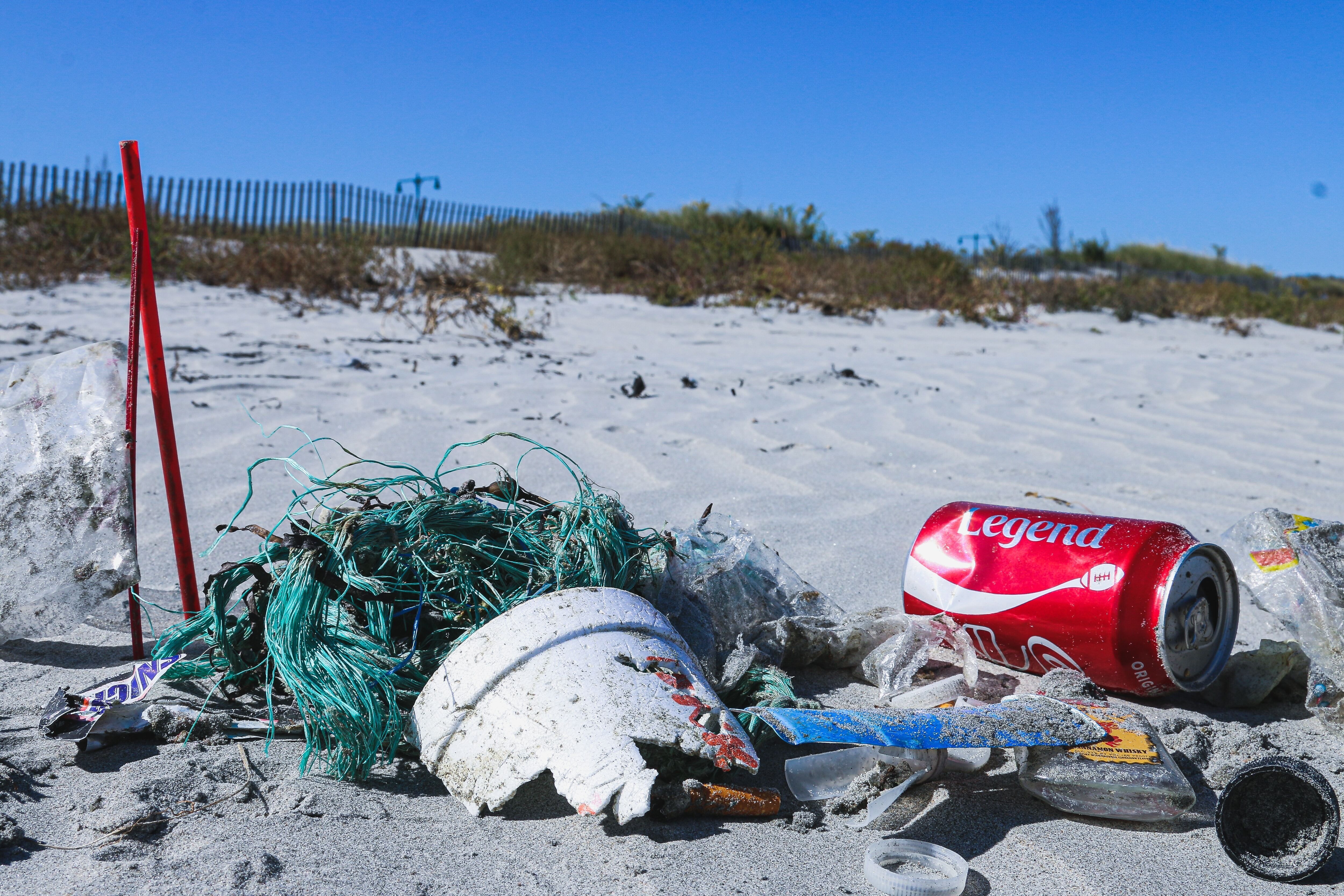 Let's Work to Minimize Marine Debris in Massachusetts