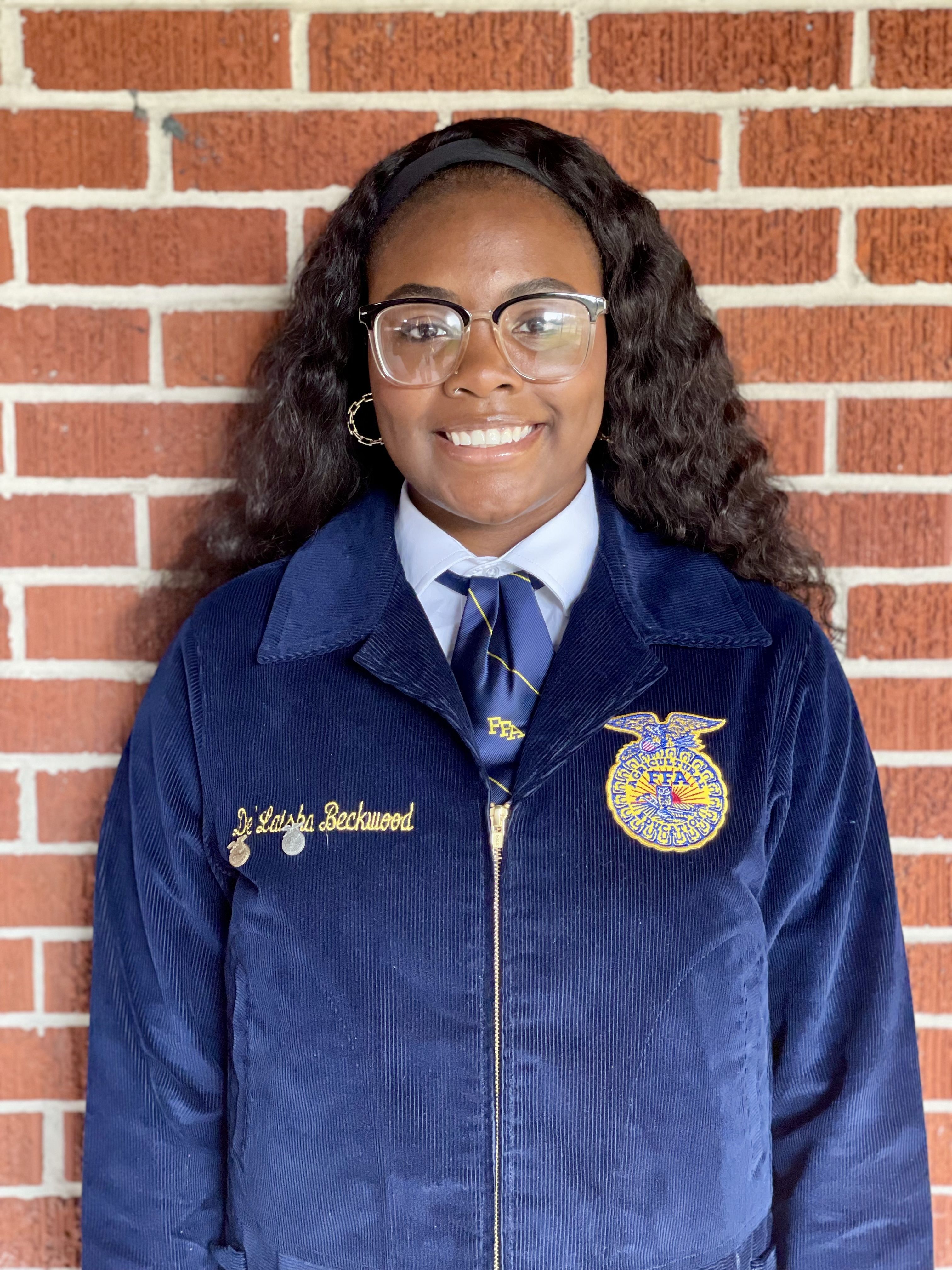 De' Laisha Beckwood