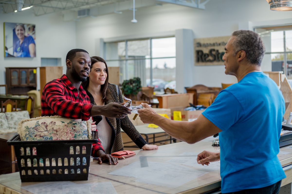 Shop Habitat for Humanity Lincoln ReStore