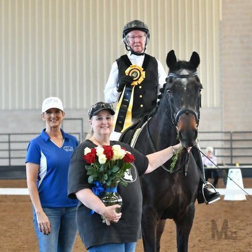 Margaret Deming and Santana (TX)