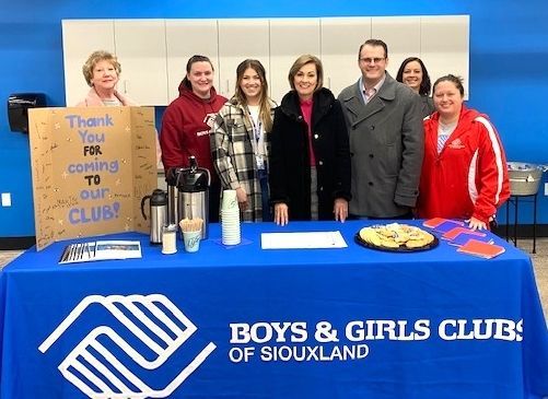 Gov. Reynolds tours Boys and Girls Clubs of Siouxland during Friday stop