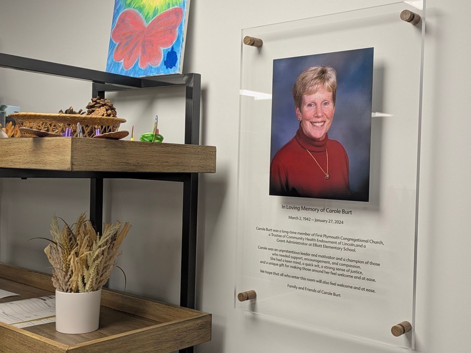 Pictured: Plaque memorializing Carole Burt’s donation to furnish The Parent Place. Photo credit: Brittany Wren, Stingray Writing
