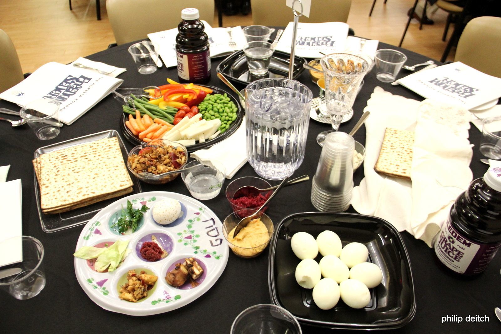 Image of Seder Table
