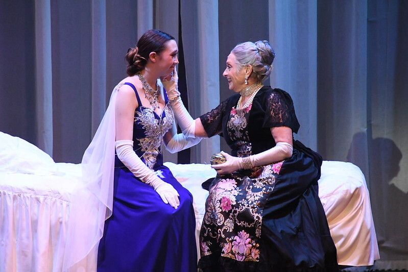 Anastasia & Dowager Empress