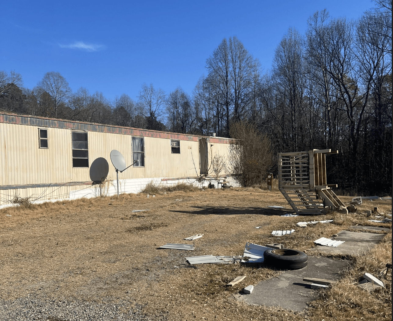 Amid ‘a national crisis,’ one Virginia city came together to assist mobile home owners