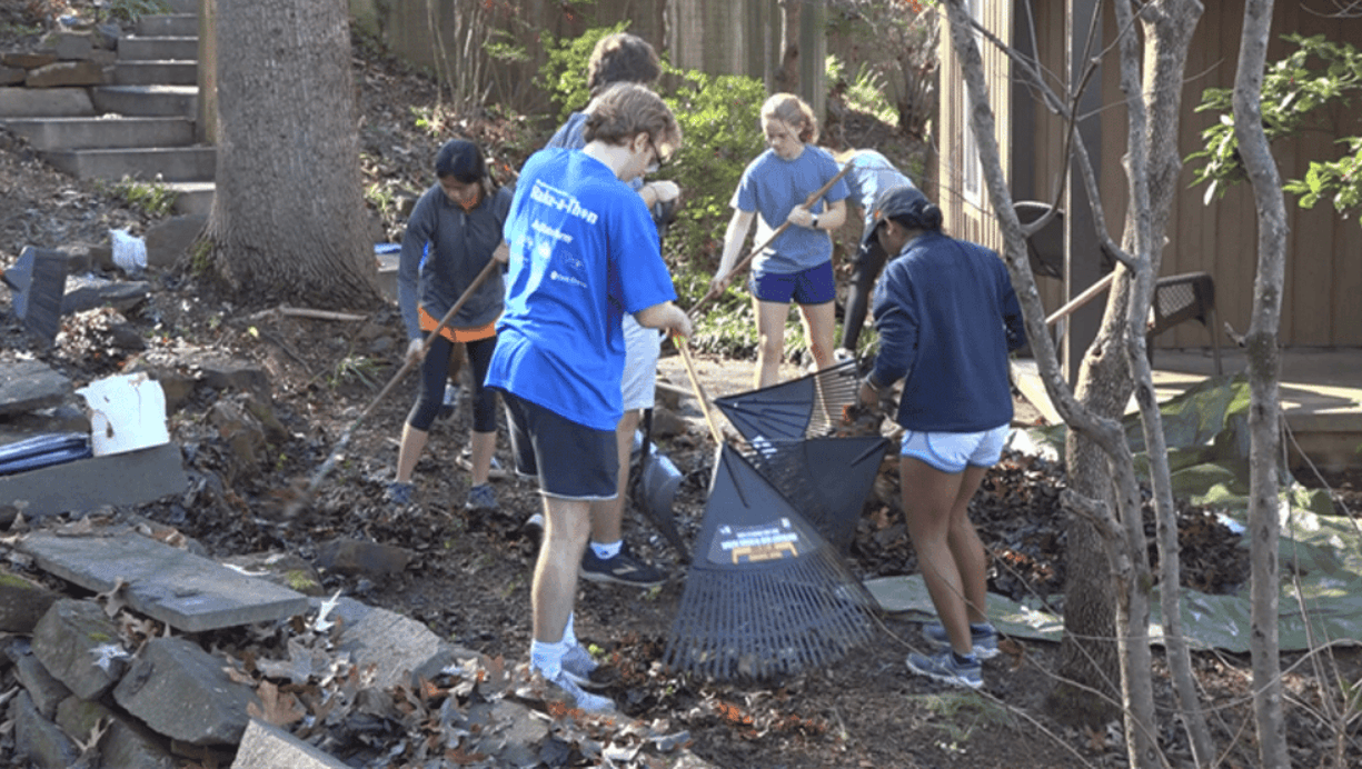 UVA students support local Habitat for Humanity