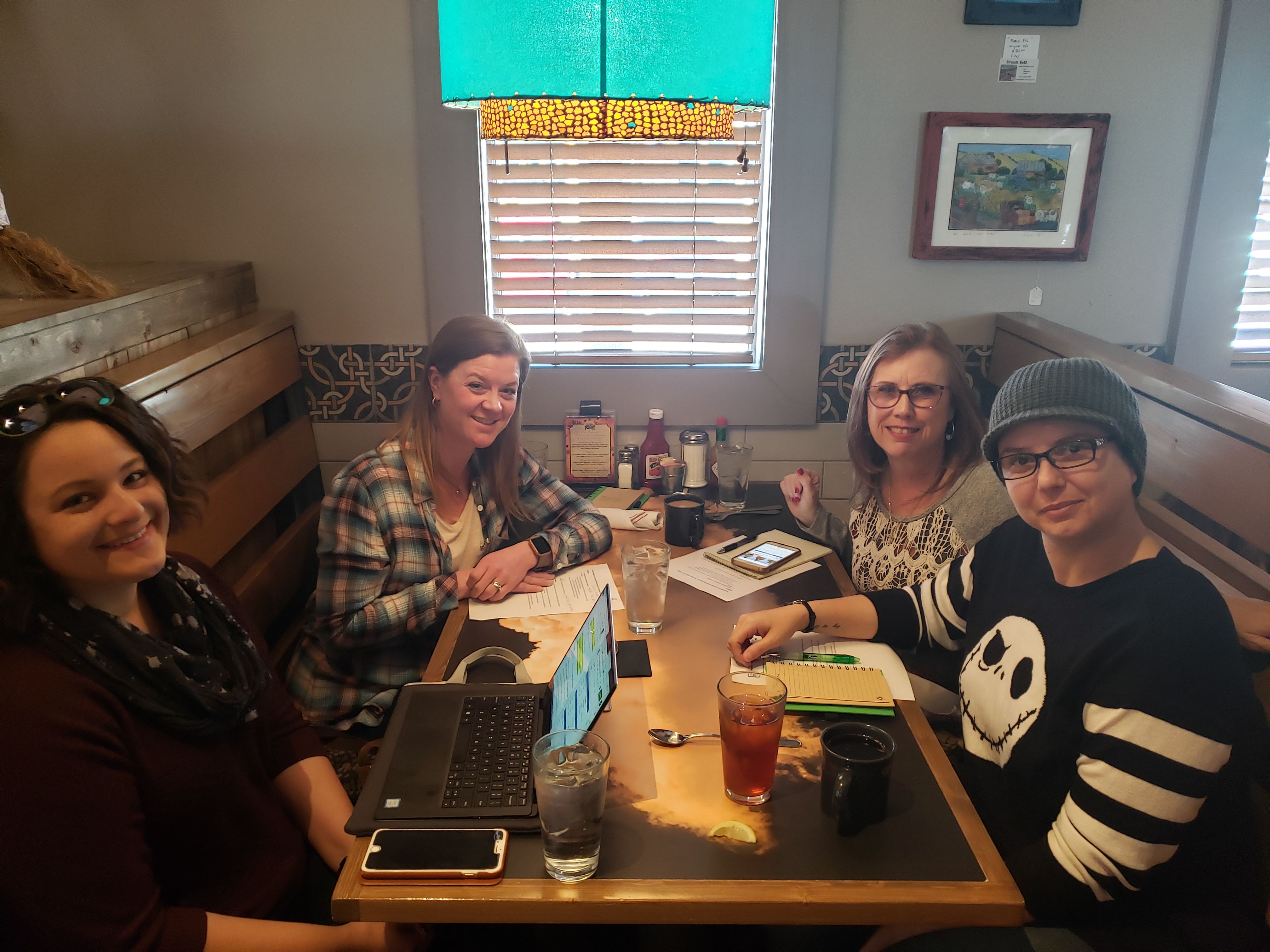 Social Media Committee Meets at The Range Cottonwood