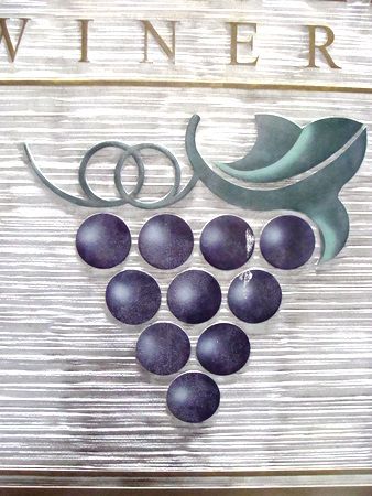 R27003- Closeup of Stylized Grape Cluster on Winery Sandblasted HDU Sign