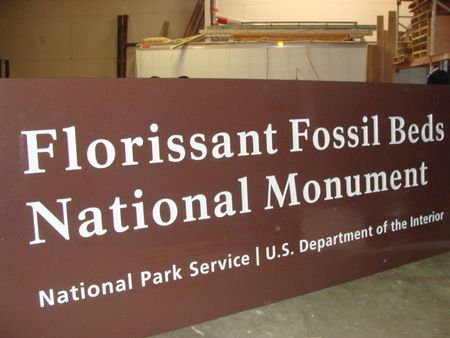 M5192 - Cedar National Monument Signs