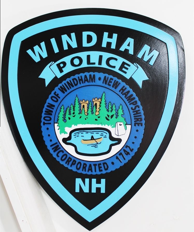 PP-2445 - Carved 2.5-D Raised Relief  HDU Plaque of the                   Shoulder Patch of a Police Officer of the City of Windham, New Hampshire
