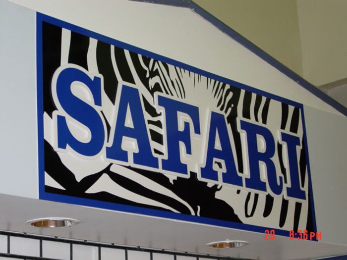 Safari Storefront Sign