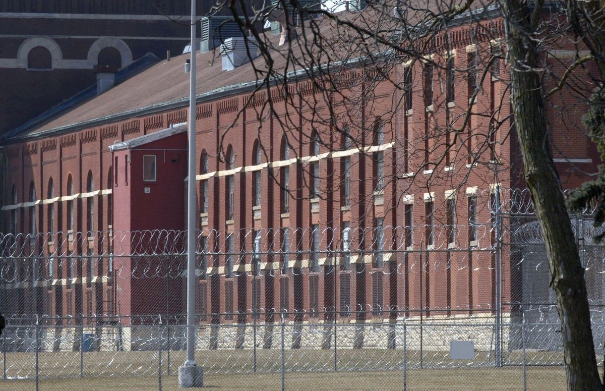 Judge approves agreement in prison mental health lawsuit