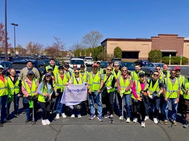 Samsonite Volunteers