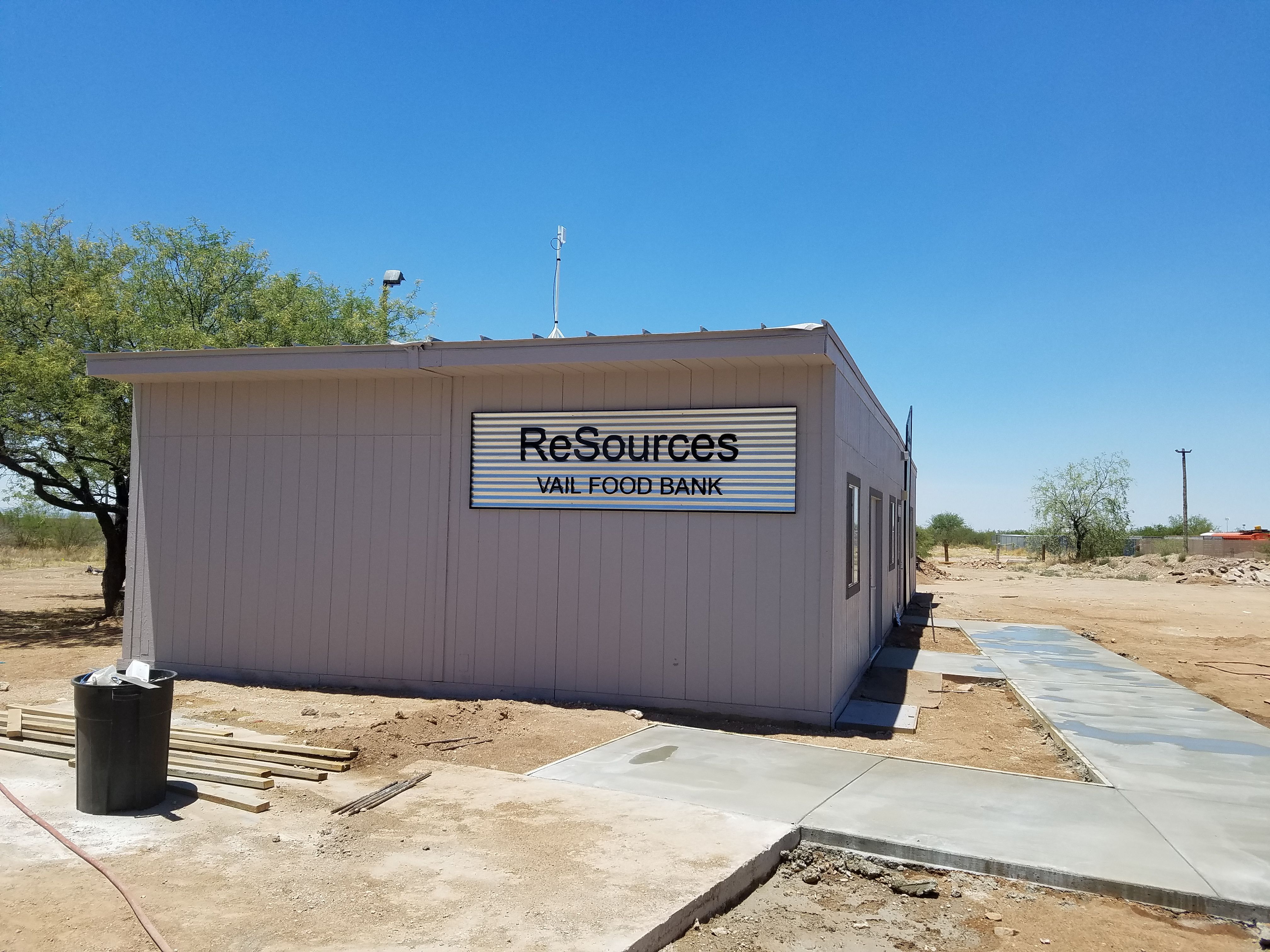 Awning/Building Signs