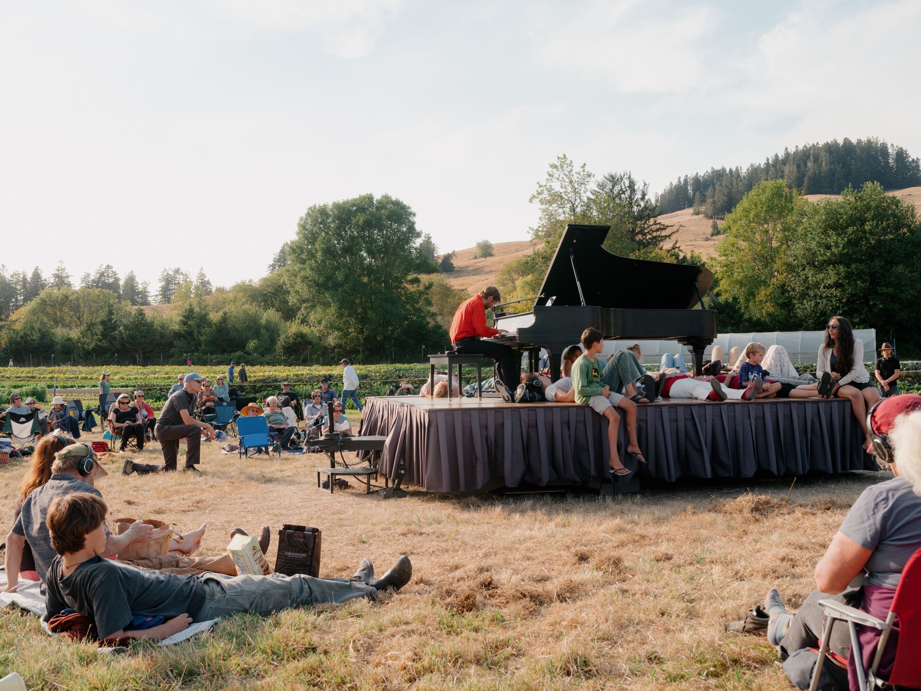 Upcoming IN A LANDSCAPE concert in the wild supports WRLT