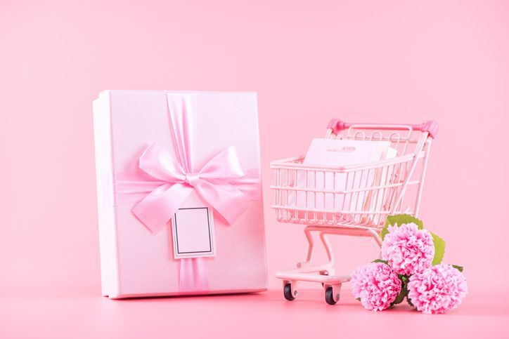 What We Learned from This Year’s Mother’s Day Flyers