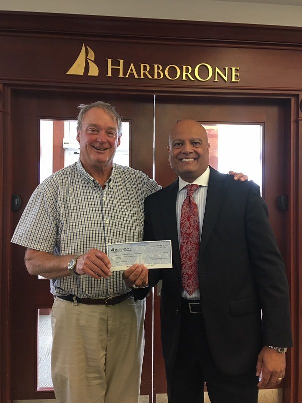 Harbor One Bank Supports Veterans Build