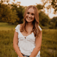 Bill and Deb Sesow Memorial Scholarship