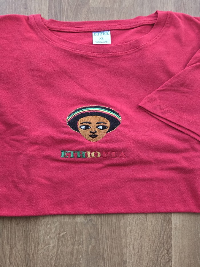 T-Shirt Red Short Sleeved XL