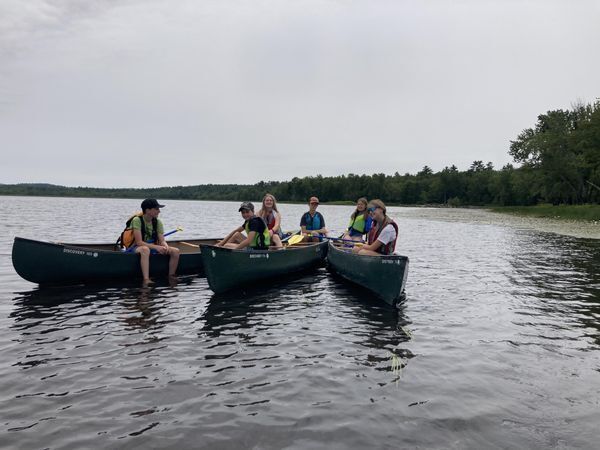 Canoe Voyageurs
