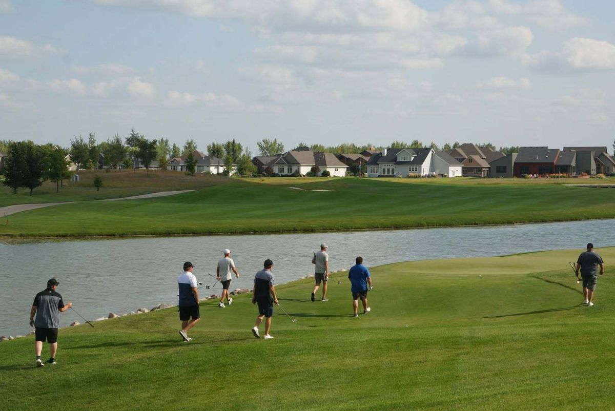 NDEPA members golfing