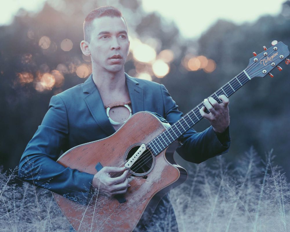 Makana: Songs & Stories of Hawaii