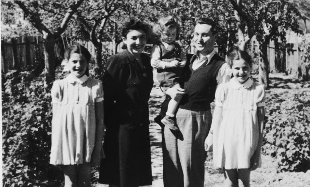 Csengeri Family Post War in Israel
