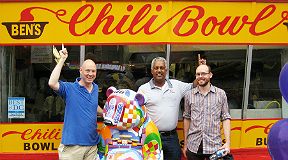 storefront vinyl graphics Ben's Chili Bowl