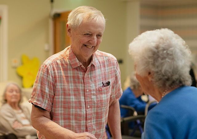 3 Positive Reasons for Seniors to Volunteer