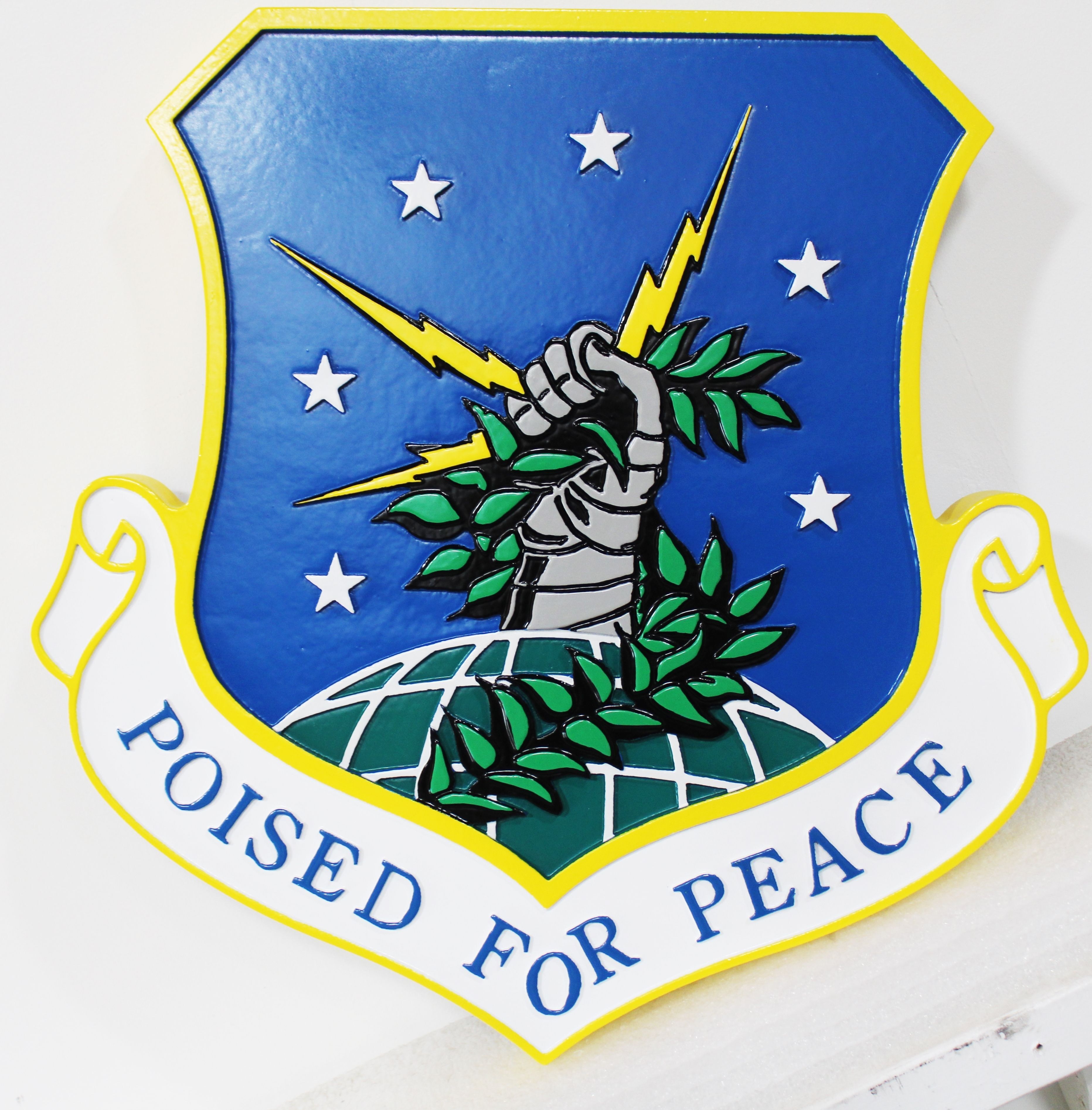 LP-1589 - Carved Shield Plaque of the Crest of the  United States Strategic Command