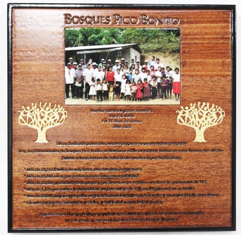ZP-4028 - Engraved Mahogany Photo Commemorative Wall Plaque for Bosque Pico Bonito, a Honduran National Park