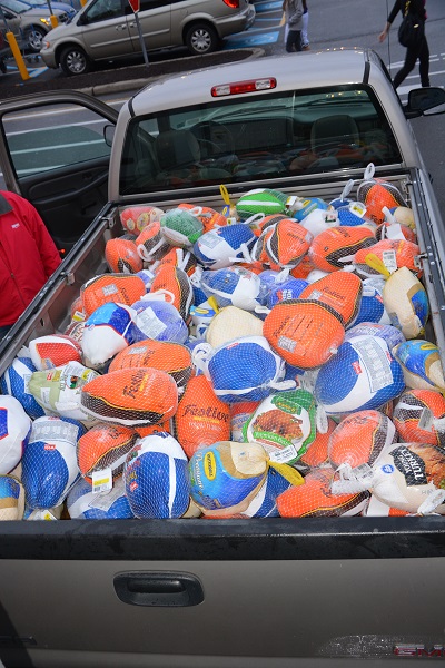 Turkey Drive Brings Community Together for a Great Cause