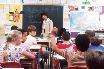 clasroom full of children