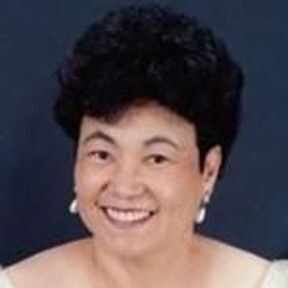 Luz Martinez Latus, GN'58, BSN, RN 