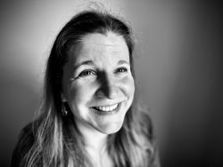 Dr. Erin Jessee