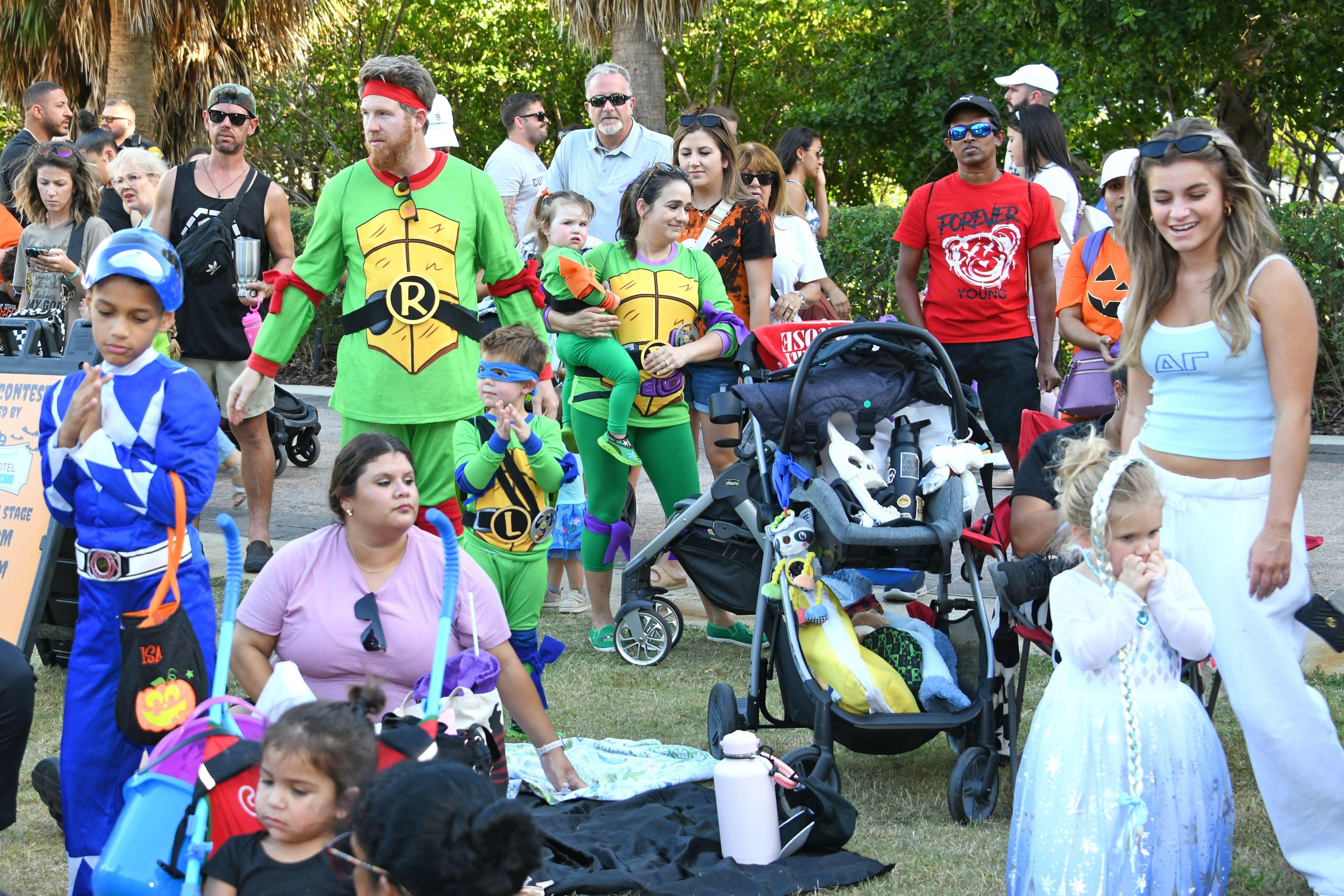 Costume Contest (Learn More!)