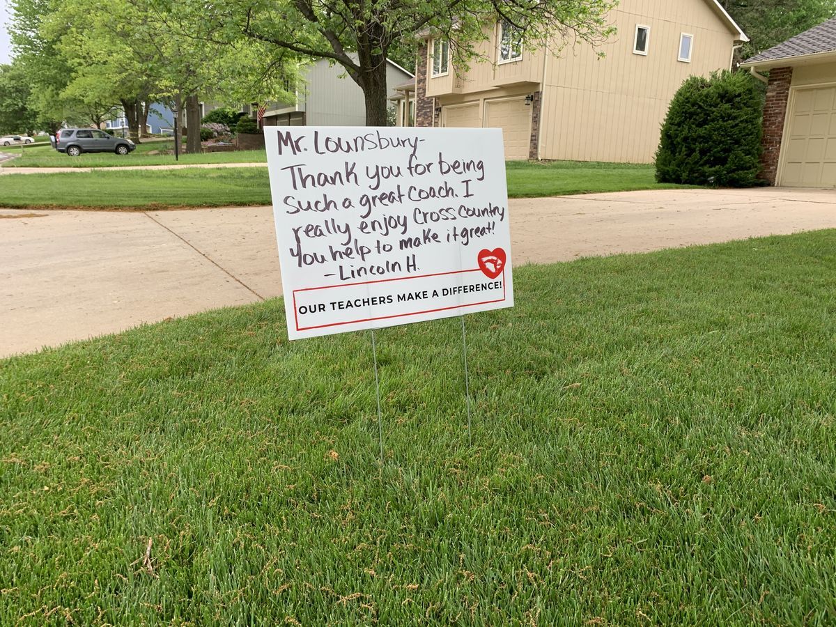 Honor a teacher sign