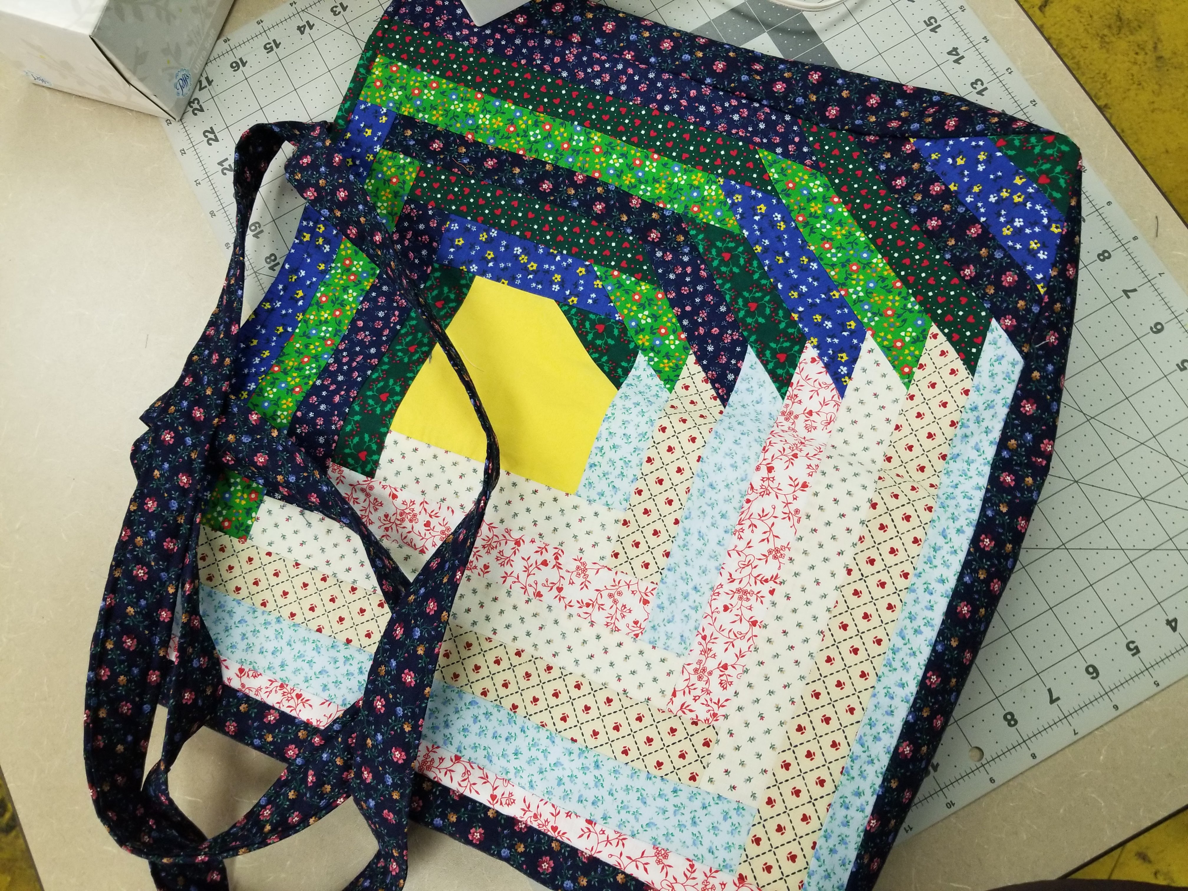 Wonky Log Cabin Tote